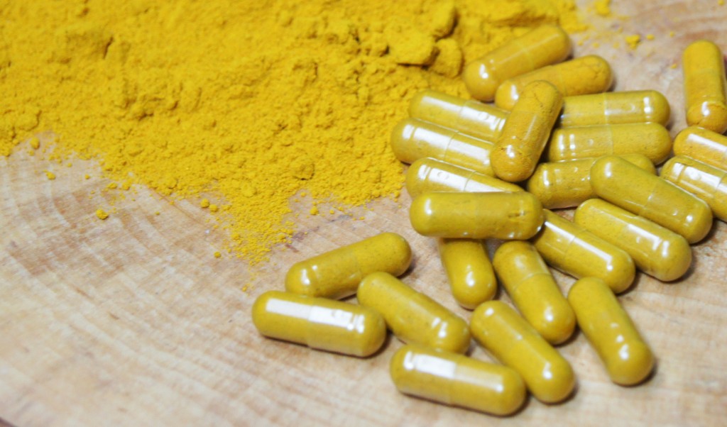 Turmeric powder & capsules